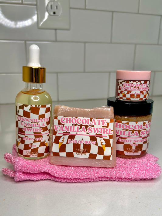 Chocolate Vanilla Swirl🍫🍦